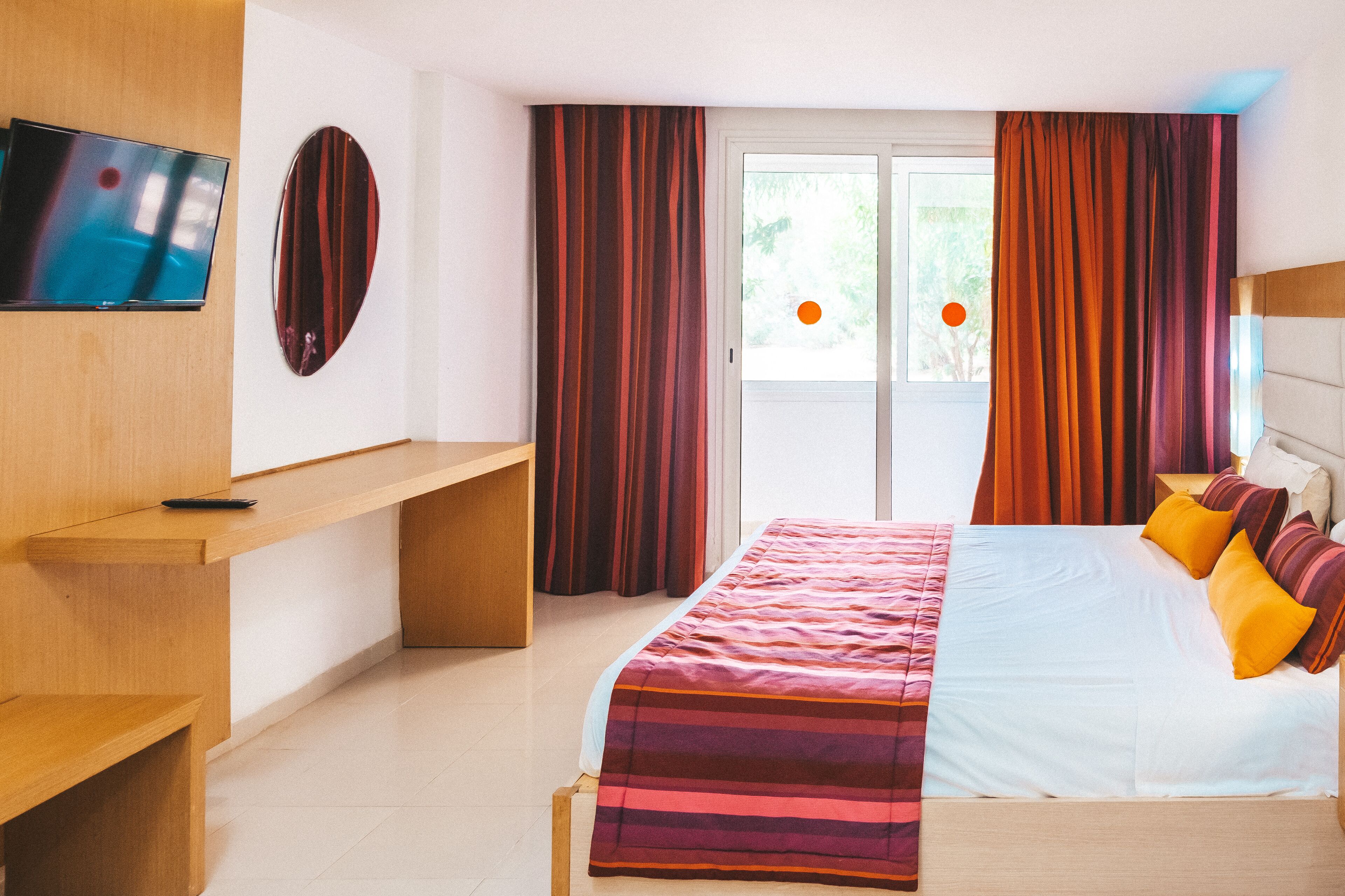 double room, sea view | minibar, in-room safe, blackout curtains, bed sheets