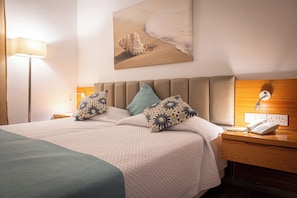 Room - Kefalos Beach Tourist Village (Paphos)