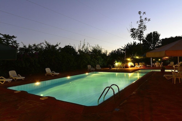 Pool - Papillon Hotel (Bella Vista)