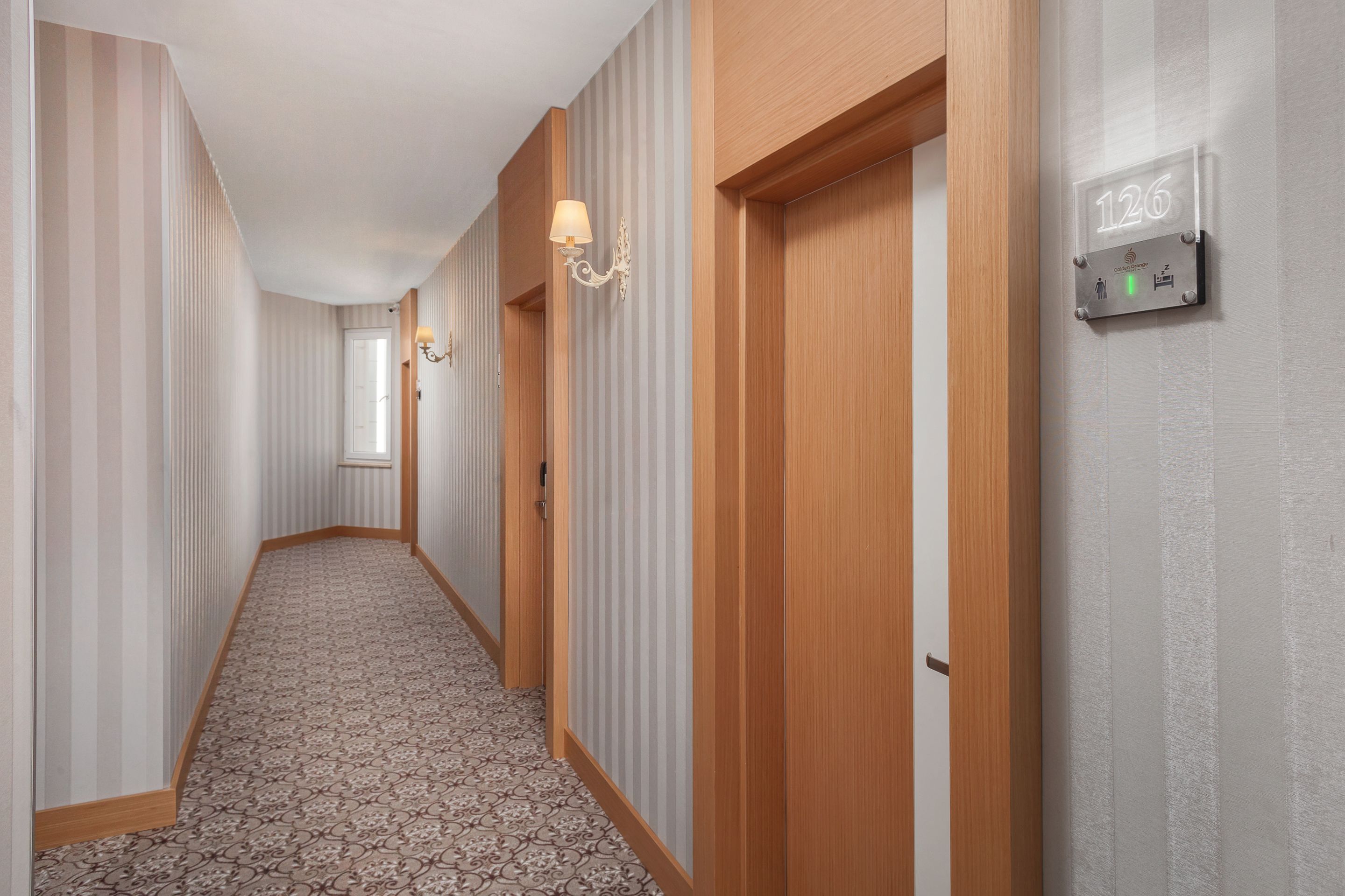 egyptian cotton sheets, premium bedding, down duvets, minibar