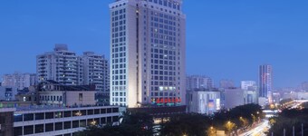 Xinyuan Hot Spring Hotel