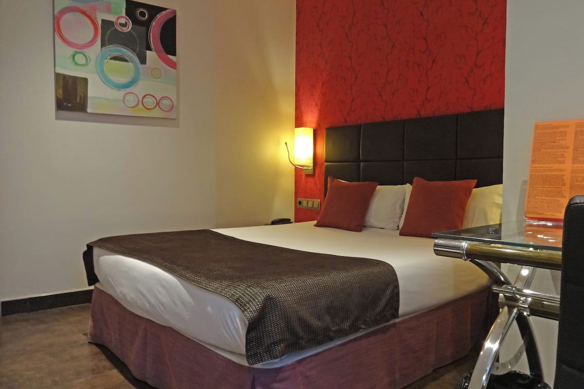 Standard Double Room (Matrimonial) | 1 bedroom, in-room safe, individually decorated, individually furnished