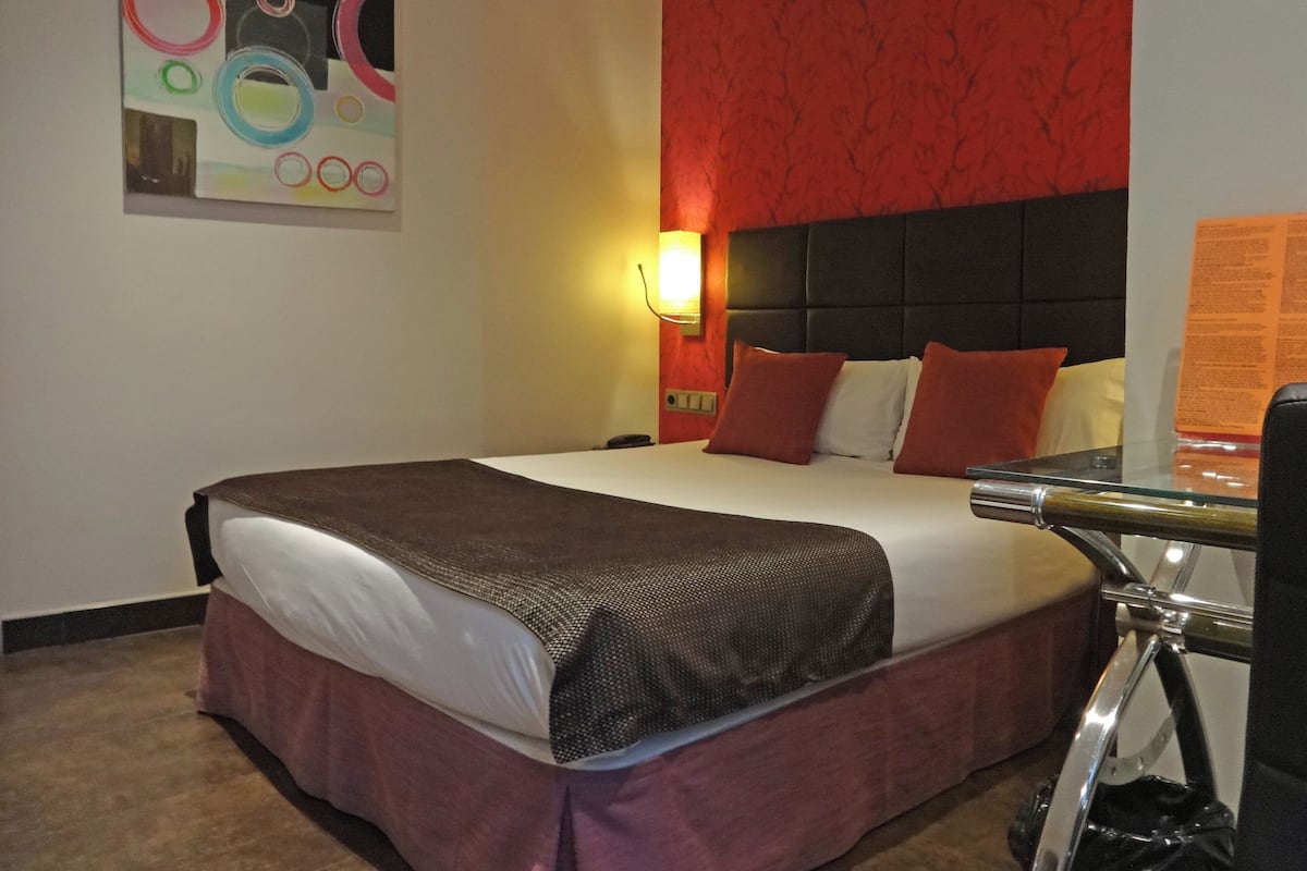Standard Double Room (Matrimonial) | In-room safe, individually decorated, individually furnished, desk