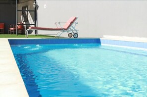Outdoor pool - Presidente Hotel (Asunción)