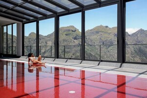 Indoor pool, outdoor pool