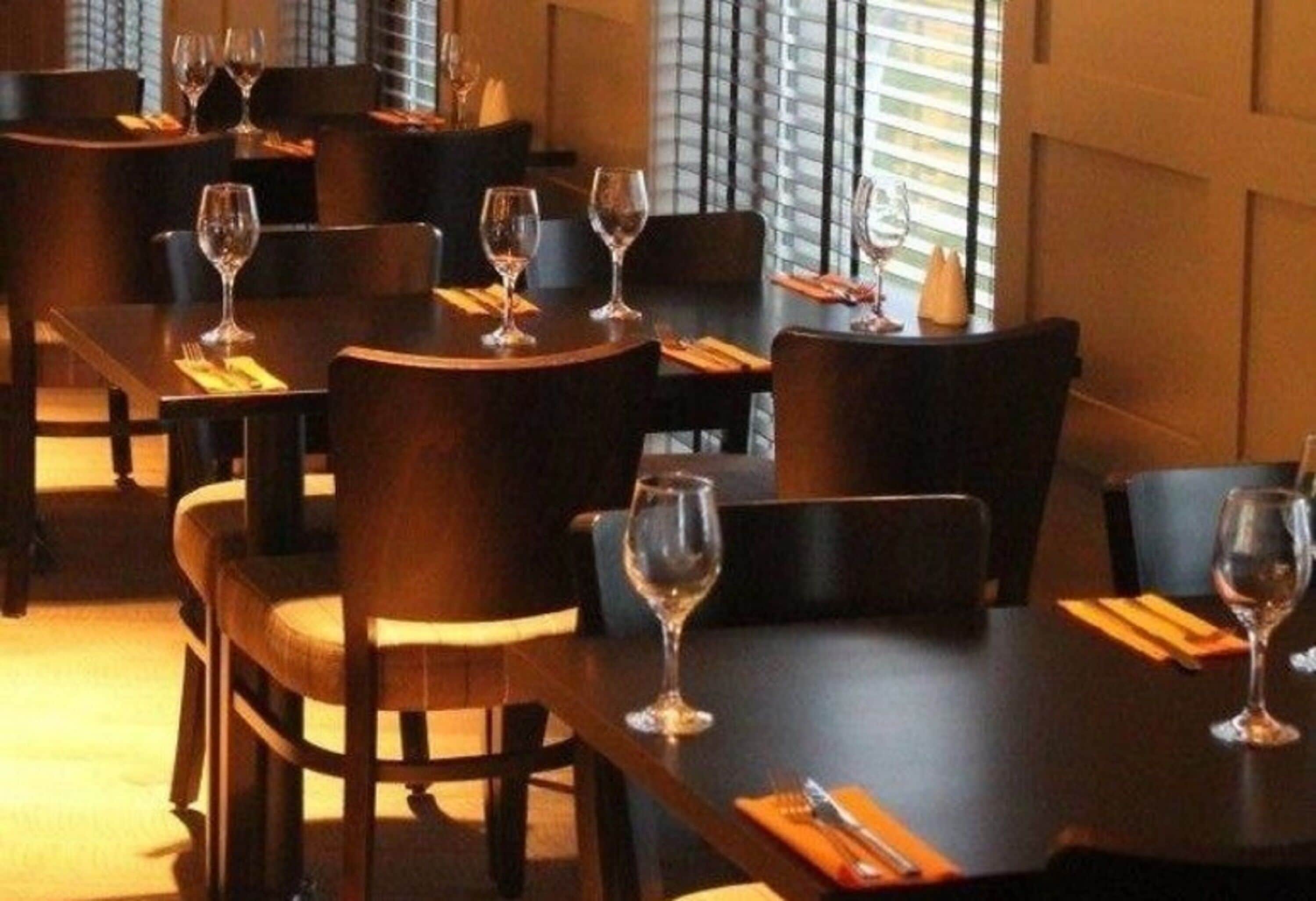 free daily full breakfast