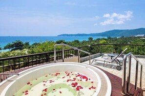 Cots/infant beds - Sheraton Sanya Yalong Bay Resort (SANYA)