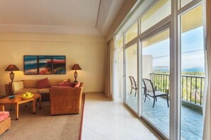 Cots/infant beds - Sheraton Sanya Yalong Bay Resort (SANYA)