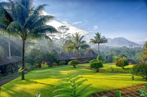 View from property - Mesastila Resort and Spa Magelang (Losari)