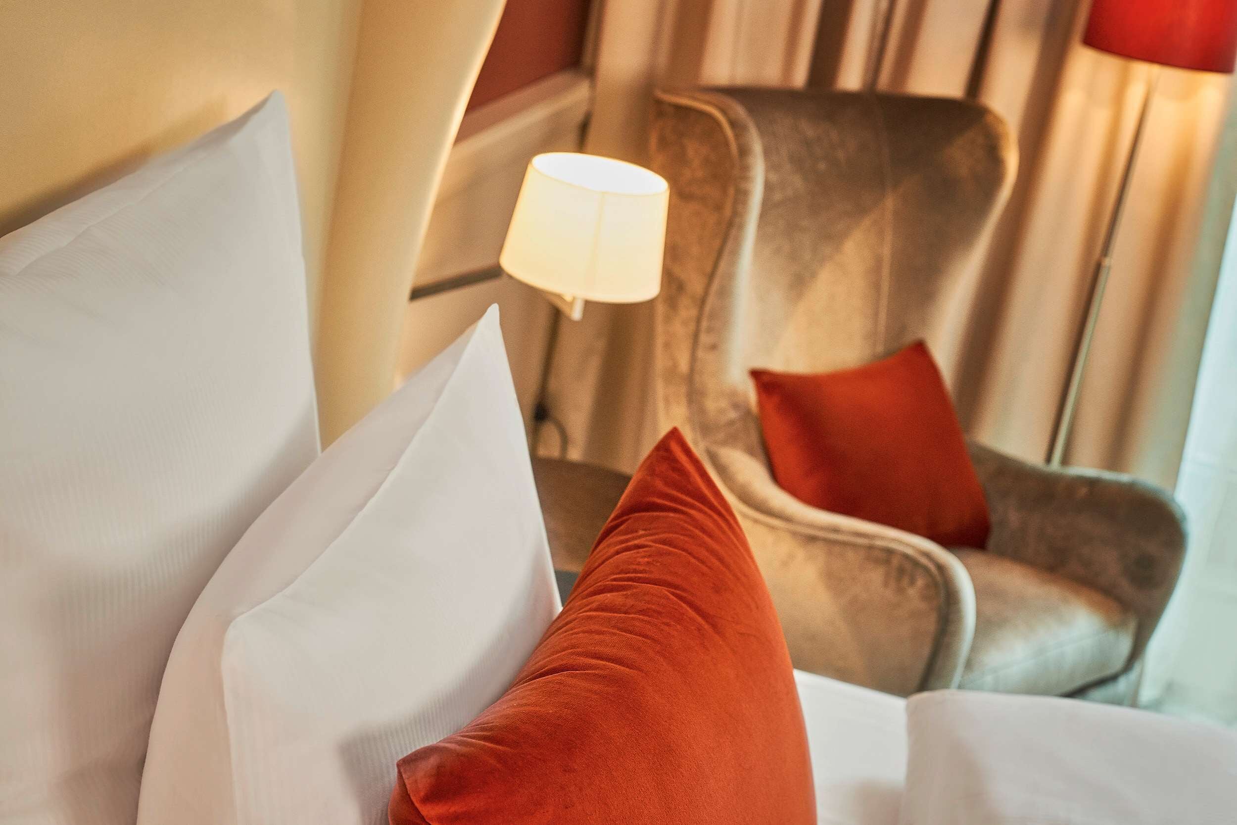 standard double room | in-room business centre