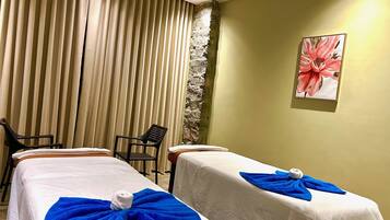 Couples treatment room(s), body treatments, aromatherapy