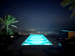 Outdoor pool, sun loungers
