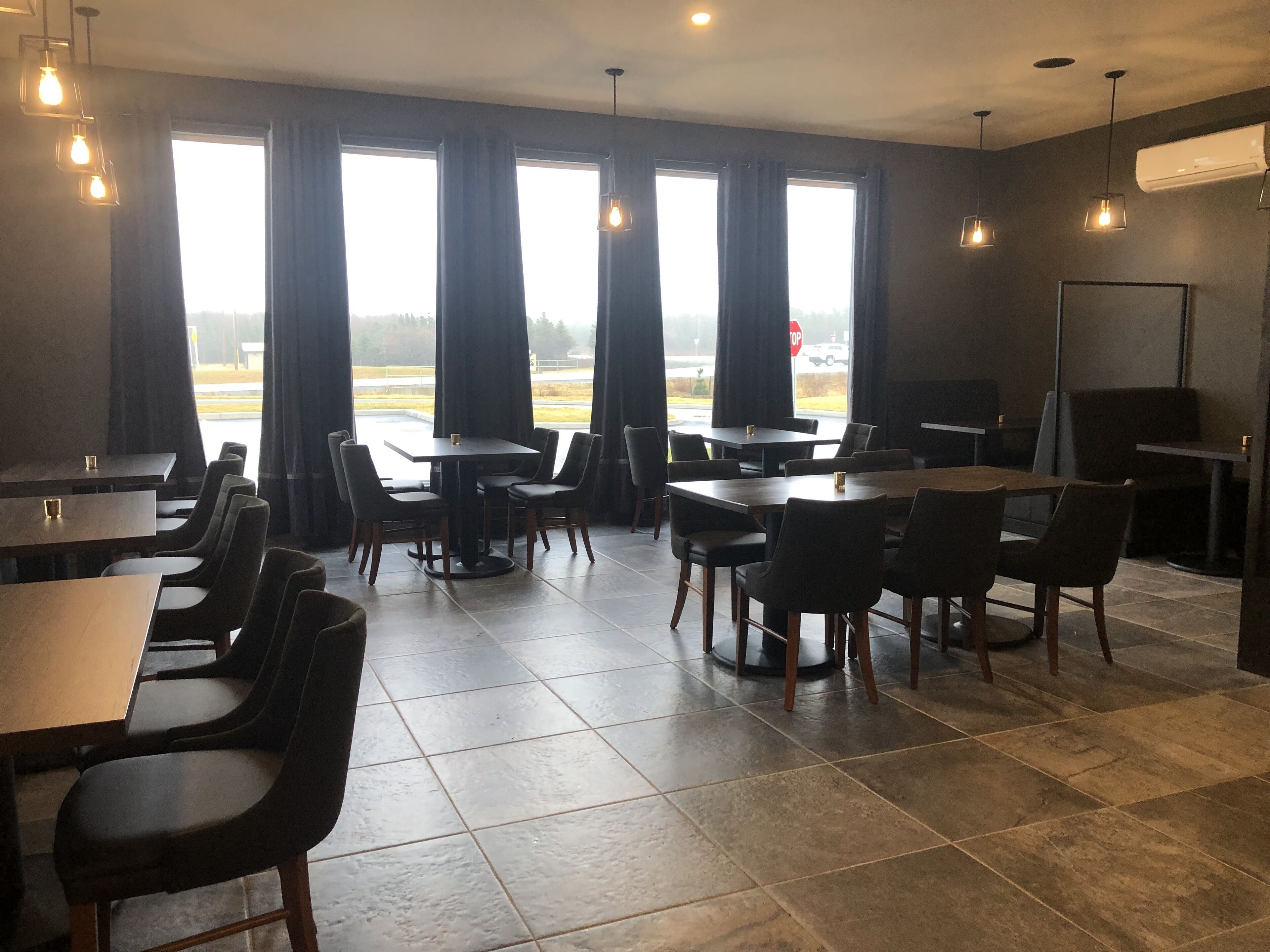 Photo - Holiday Inn Express & Suites St. John S Airport, An Ihg