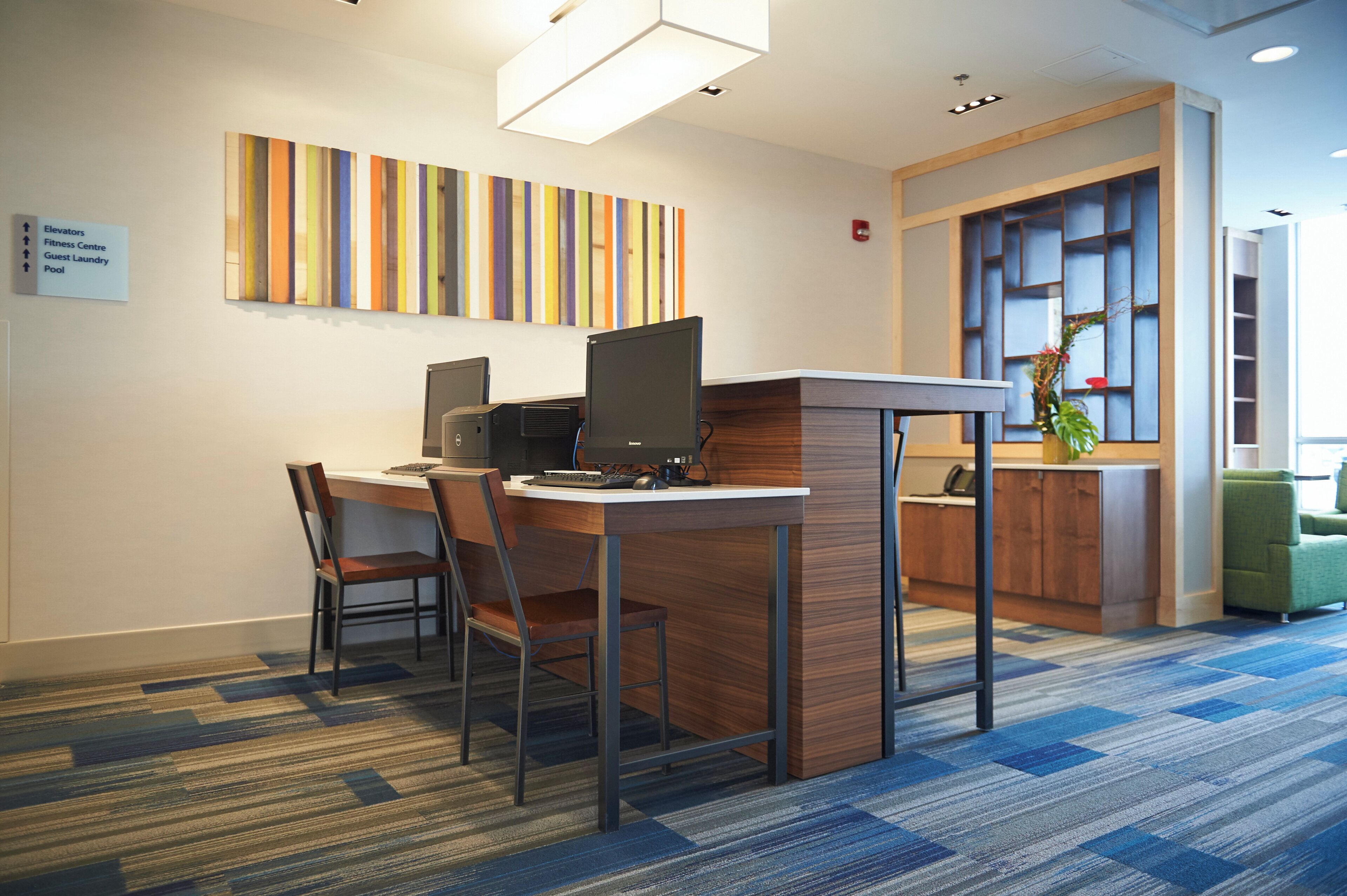 Photo - Holiday Inn Express & Suites St. John S Airport, An Ihg