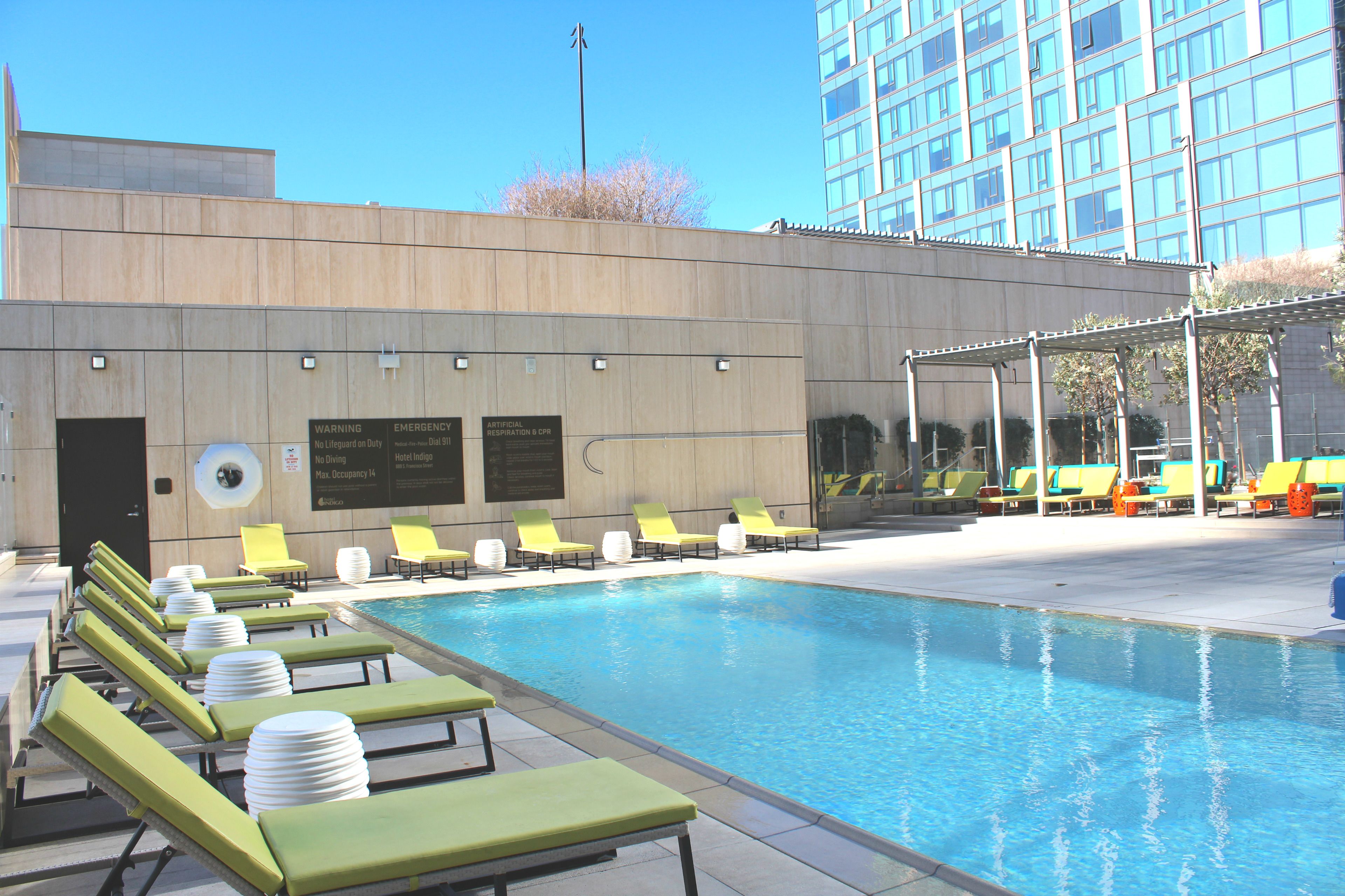 Outdoor pool, free pool cabanas, pool umbrellas