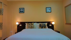 Executive Double or Twin Room, 1 Bedroom, Non Smoking, Pool View