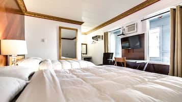 Standard Room, 2 Double Beds, Non Smoking