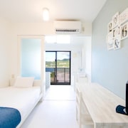 HOTEL E-horizon Resort コンドミニアム瀬底