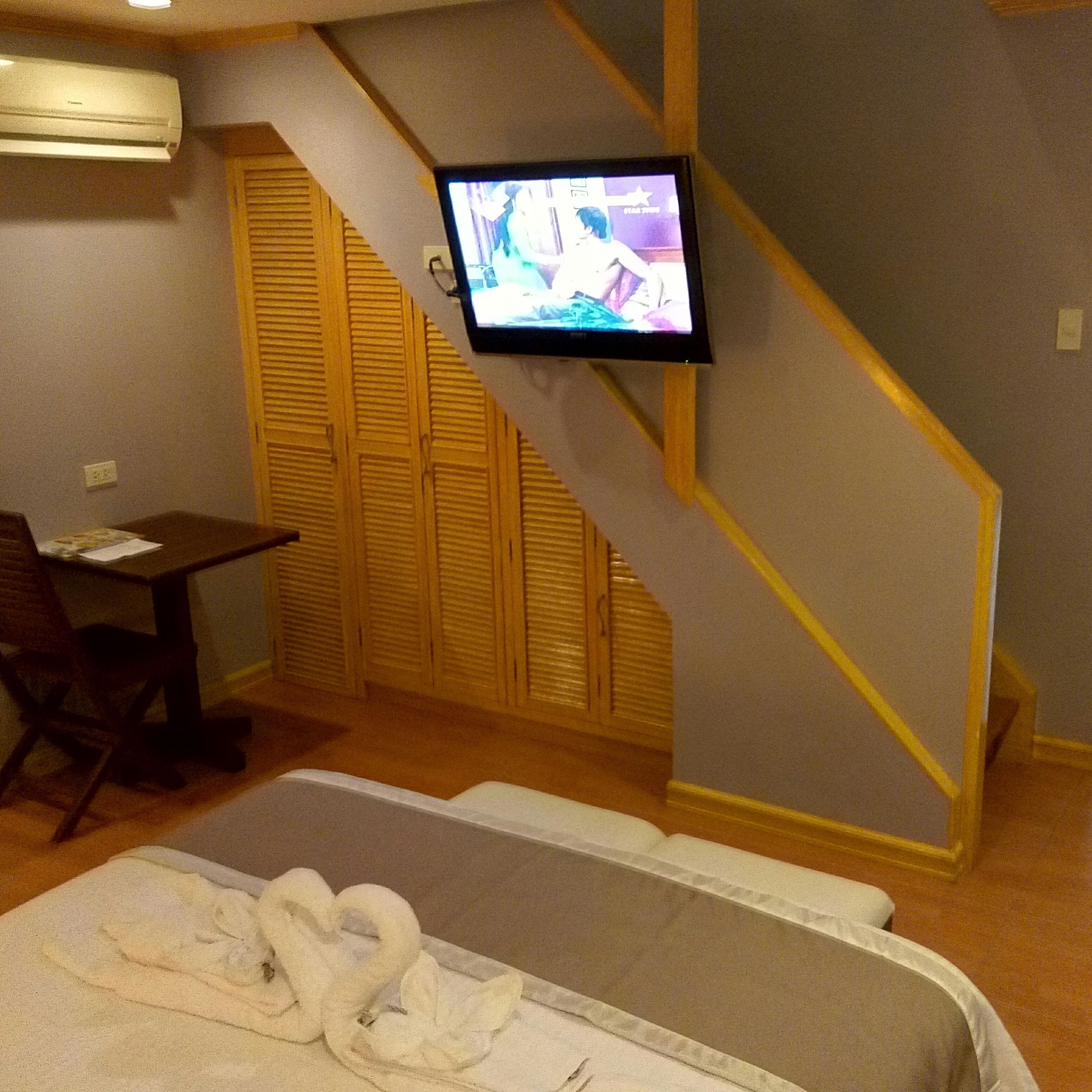 twinpad room  | 1 bedroom, premium bedding, minibar, in-room safe