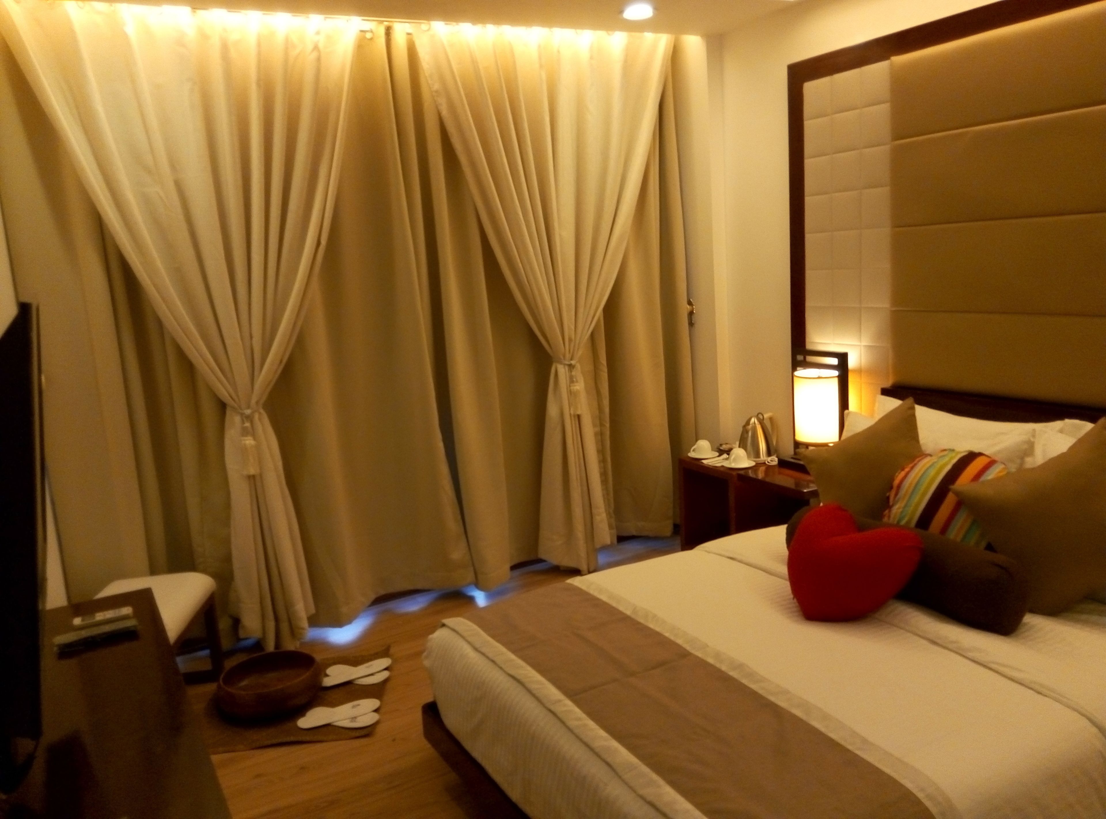 beachfront pad | 1 bedroom, premium bedding, minibar, in-room safe