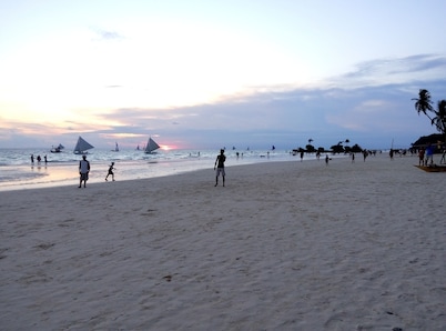 Shore Time Hotel