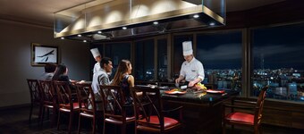 Courtyard by Marriott Shin-Osaka Station