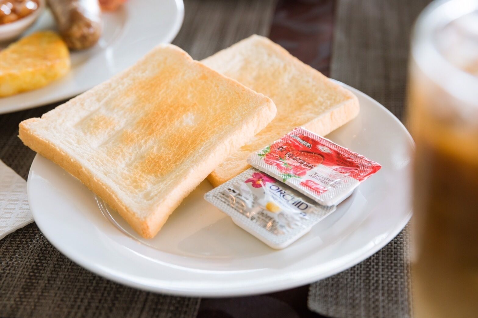 Free daily local cuisine breakfast