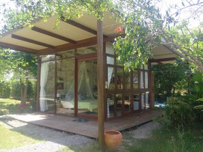 Standard-Ferienhaus | Zustellbetten, kostenloses WLAN, Bettwäsche