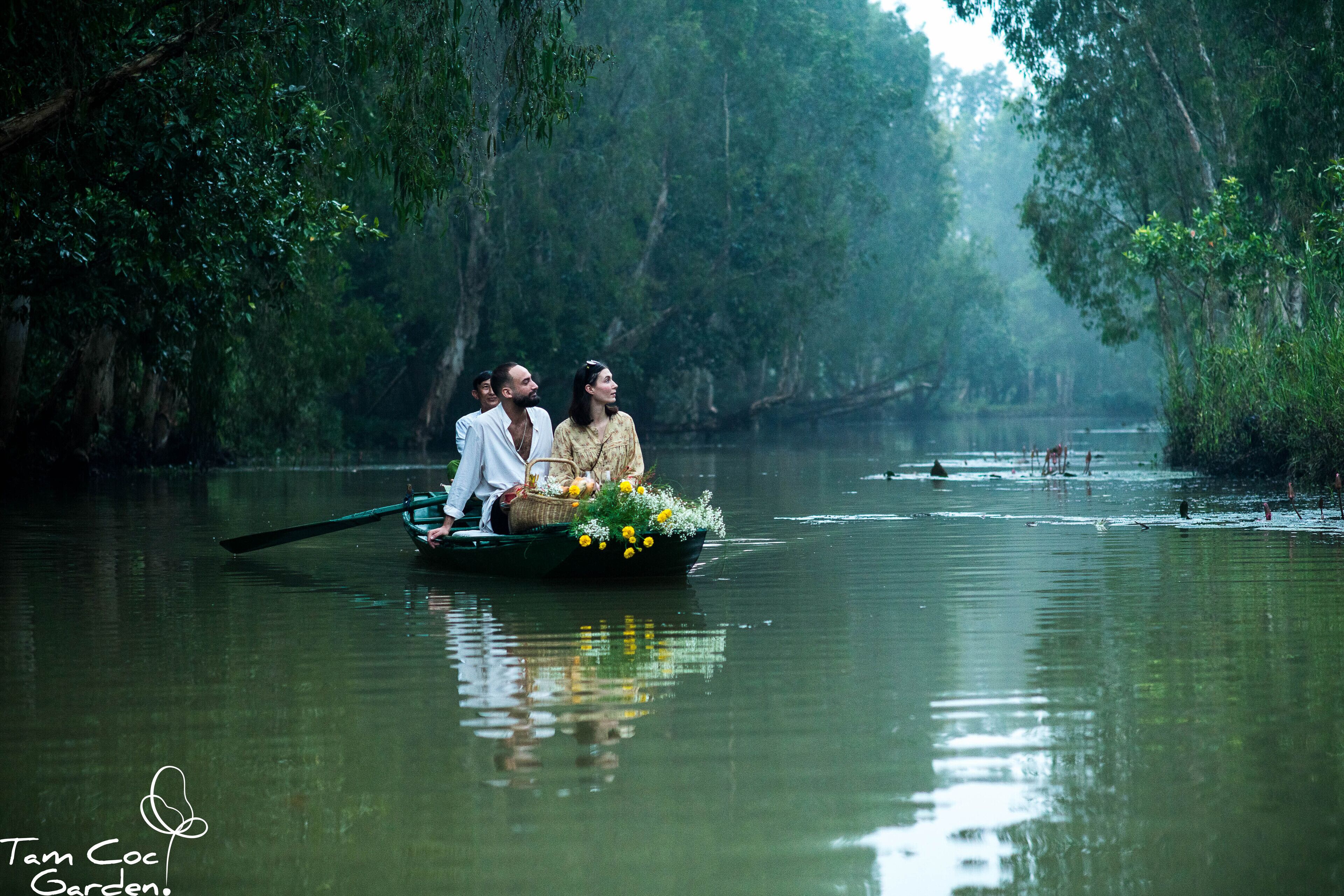 potholing/cave exploring