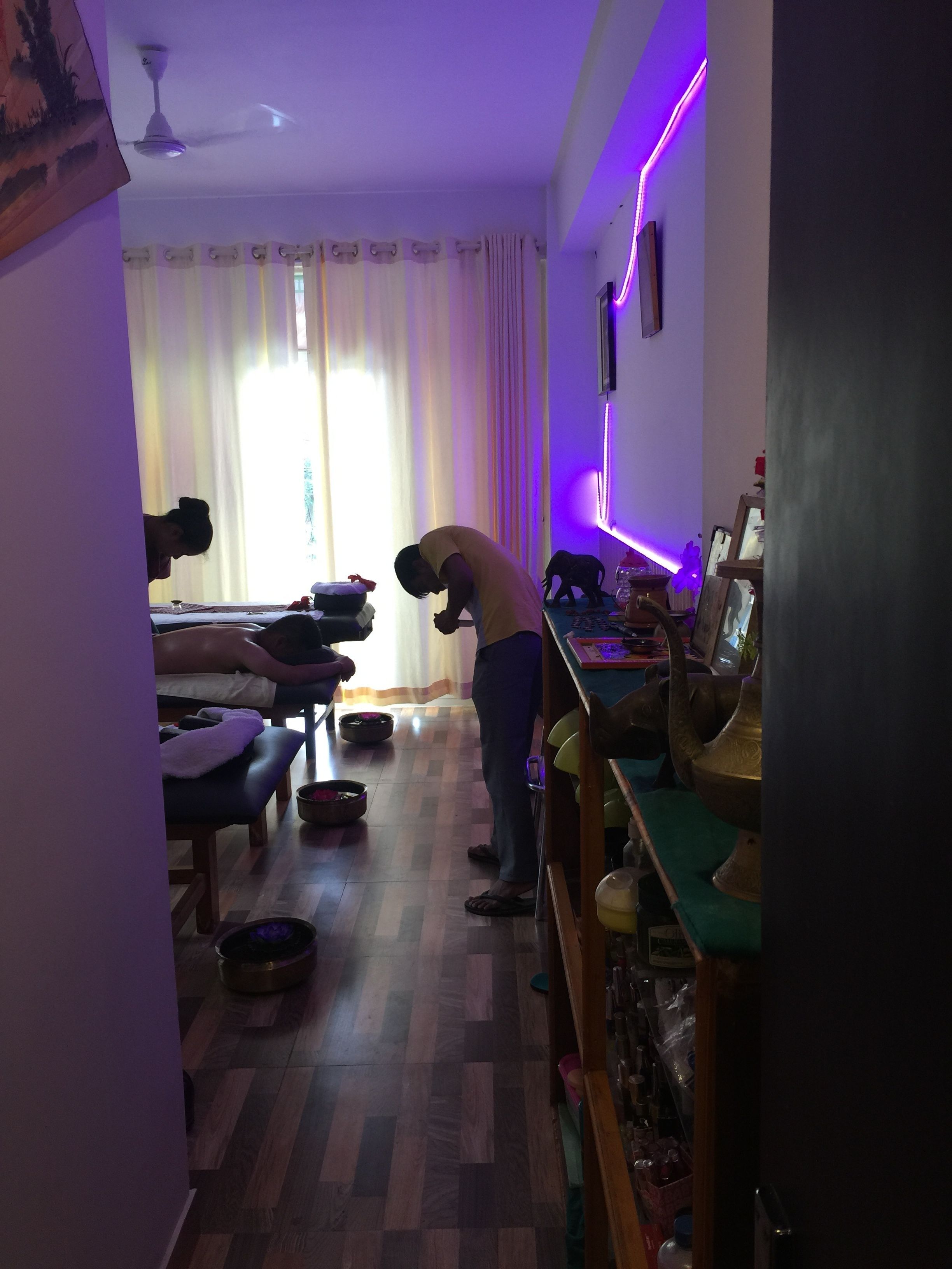 couples treatment room(s), body treatments, body wraps, body scrubs