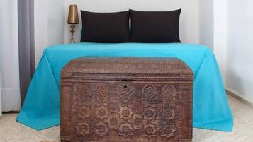 Kamar Double Tradisional, 1 Tempat Tidur Double (Kaid) | Seprai premium, brankas, tempat tidur lipat/tambahan, dan Wi-Fi gratis