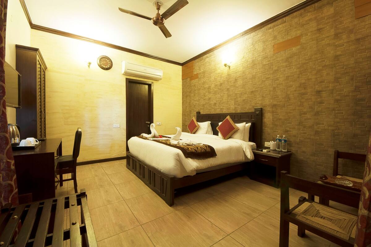 1 bedroom, minibar, in-room safe, desk
