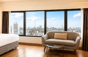 Deluxe Room, City View | City view