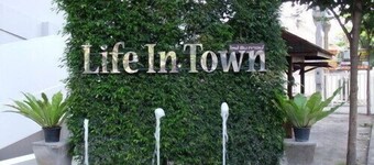 Life In Town Chiangmai