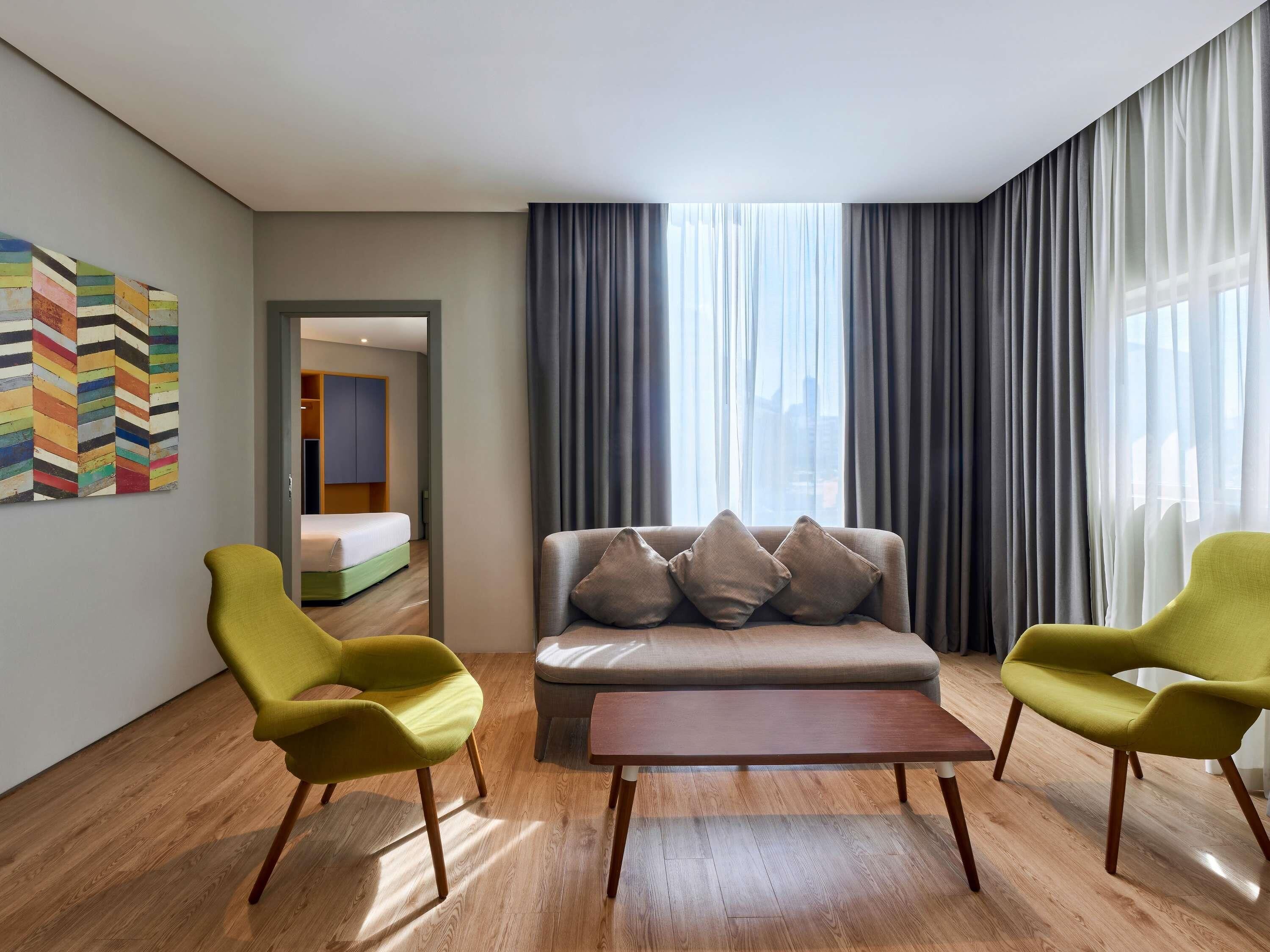 Executive Suite, 1 Double Bed | Minibar, in-room safe, desk, laptop workspace