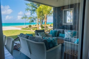 BBQ/picnic Area - Summer Breeze by Dream Escapes (Pointe D'esny)