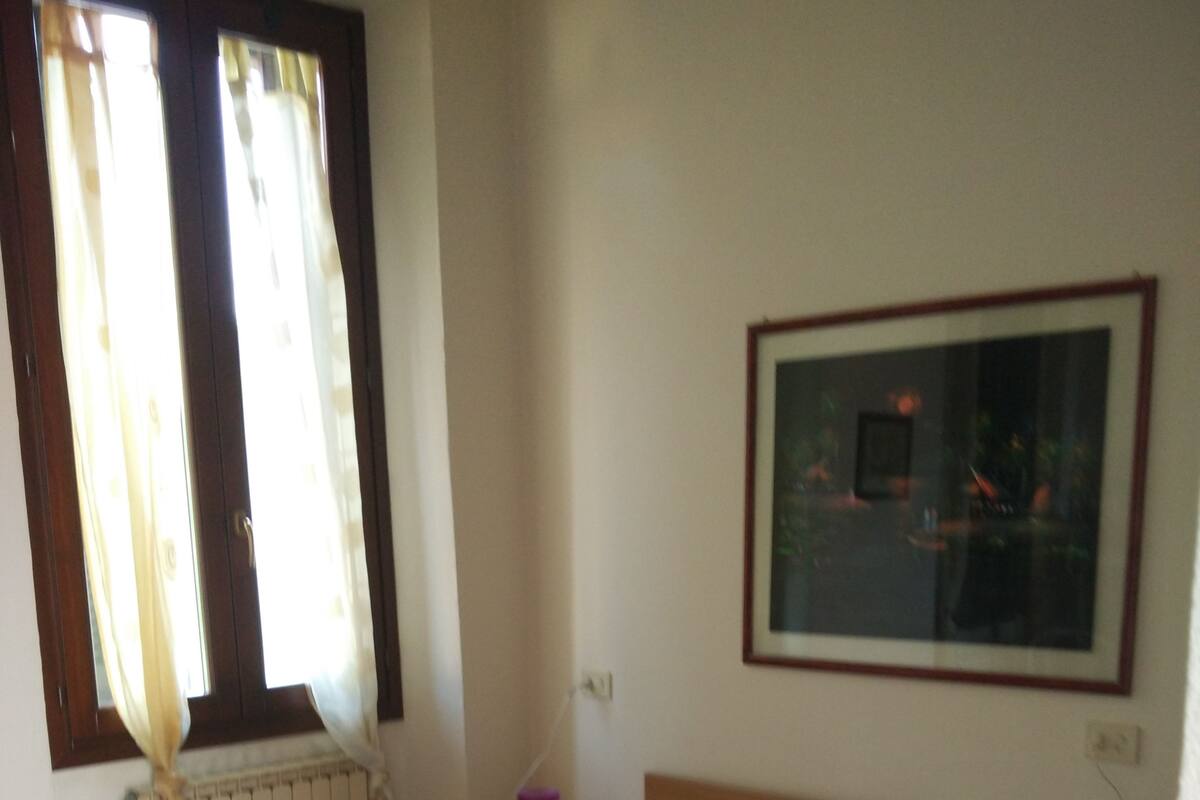 Twin Room, 2 Single Beds | Free WiFi