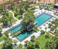 Lodge | Premium bedding, in-room safe, individually decorated