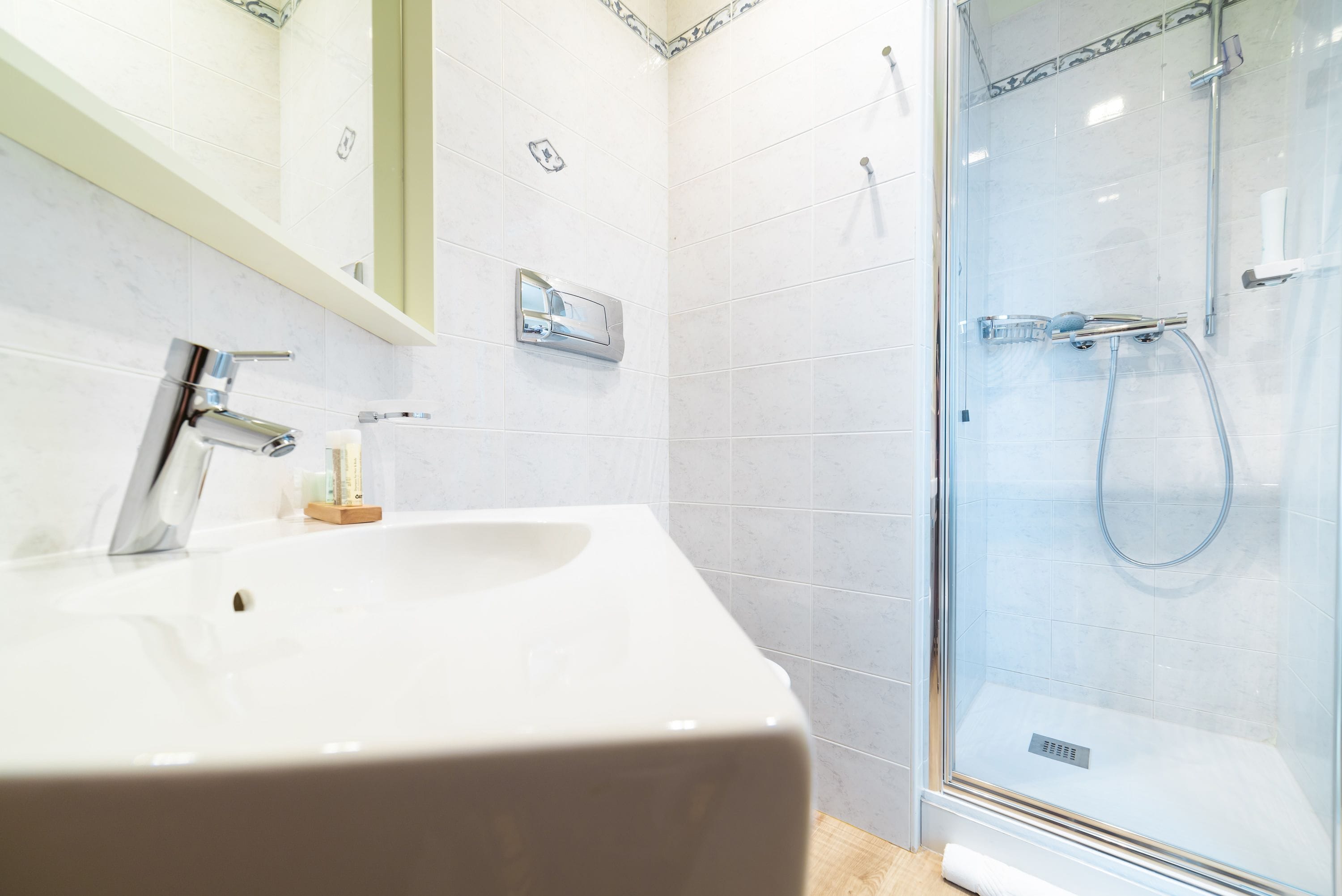 comfort triple room, non smoking, ensuite | bathroom | shower, free toiletries, hair dryer, towels