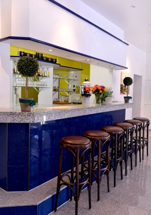 Lounge - Alpha Hotel Garni (Dietzenbach)
