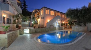 2 outdoor pools, sun loungers - Stelva Villas (Hersonissos)