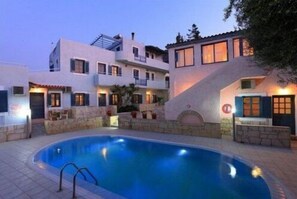2 outdoor pools, pool loungers - Stelva Villas (Hersonissos)