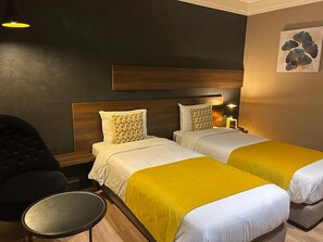 Superior-Zimmer | Minibar, Zimmersafe, Schreibtisch, Verdunkelungsvorhänge