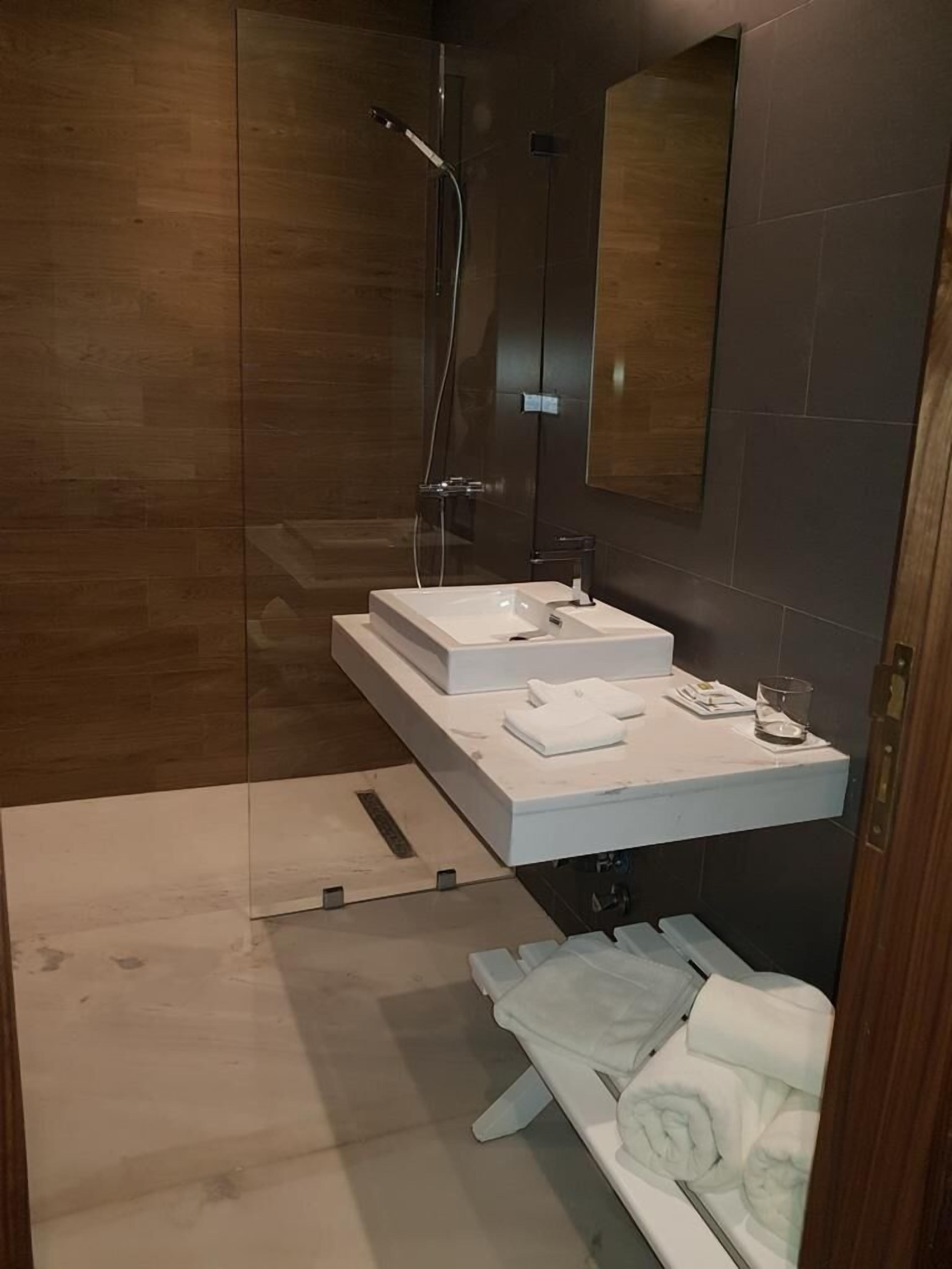 free toiletries, hair dryer, towels