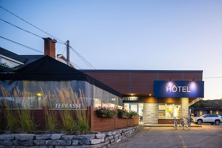 Exterior. Clarion Pointe La Malbaie