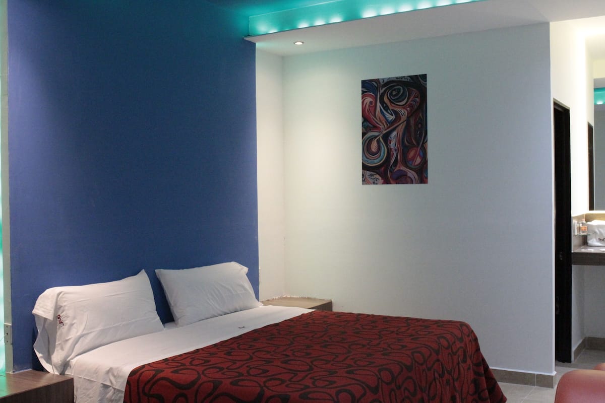 1 bedroom, premium bedding, in-room safe, iron/ironing board