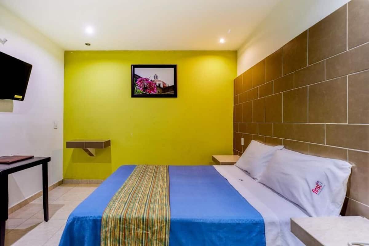 1 bedroom, premium bedding, in-room safe, iron/ironing board