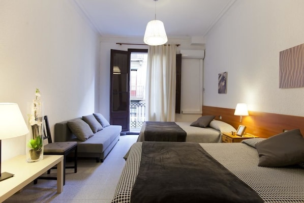 Quadruple Room (with only shower)