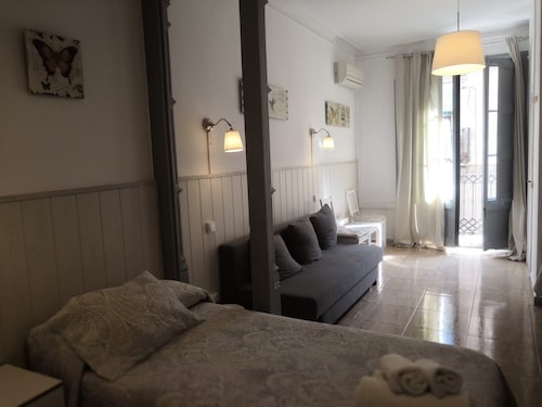 Hostal Dragonfly BCN