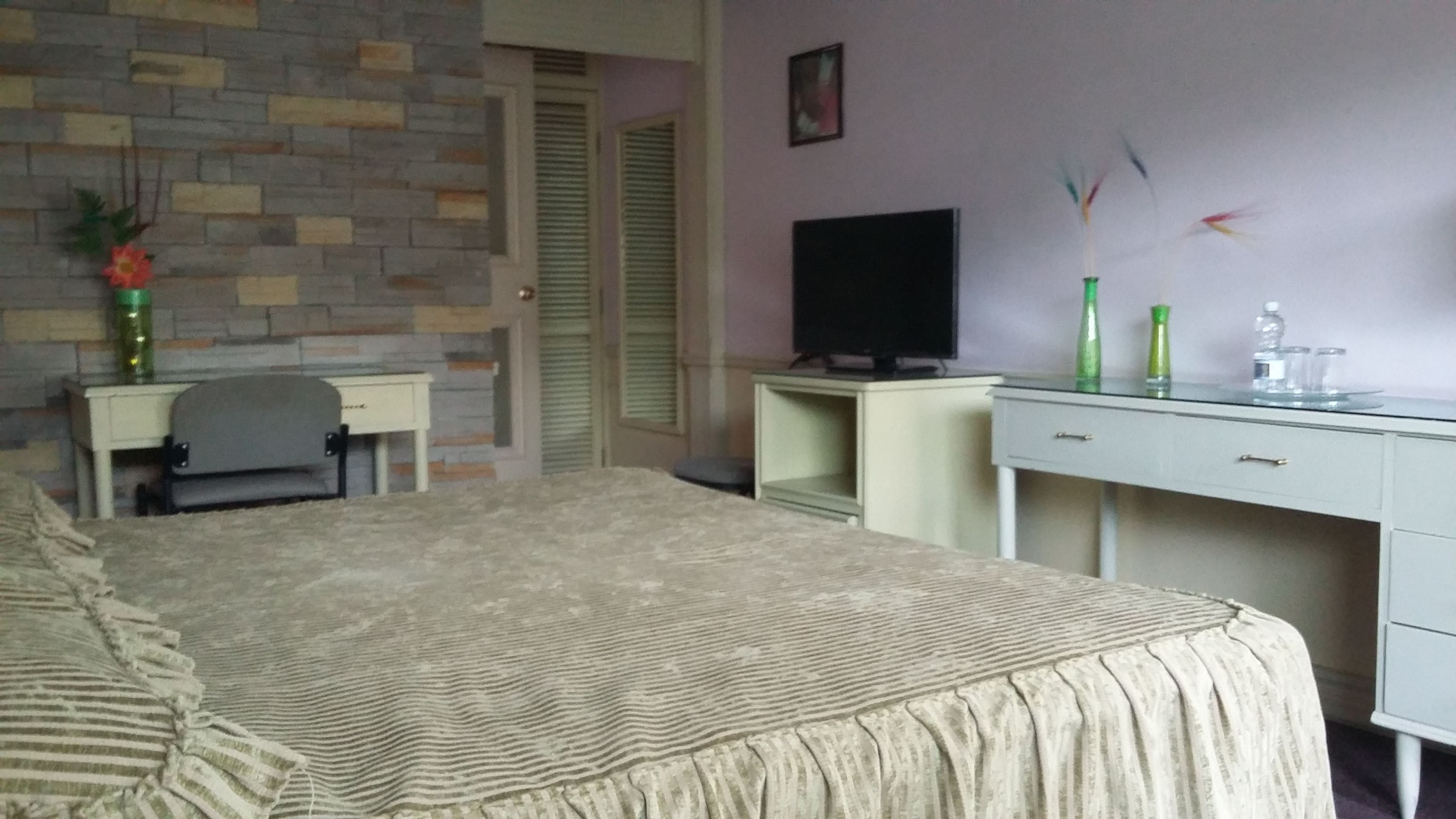 standard room, 1 king bed | desk, free wifi, bed sheets